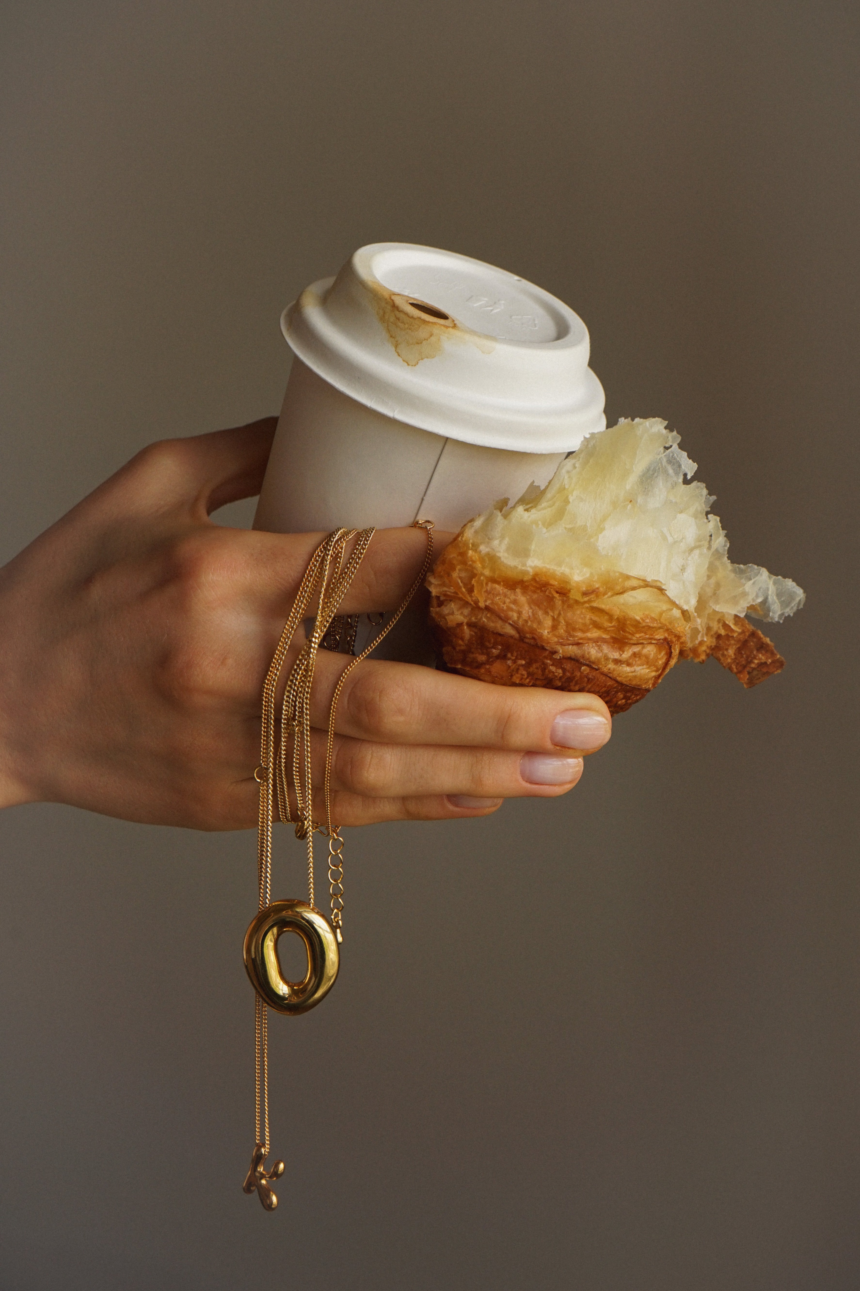 Літера-підвіска max