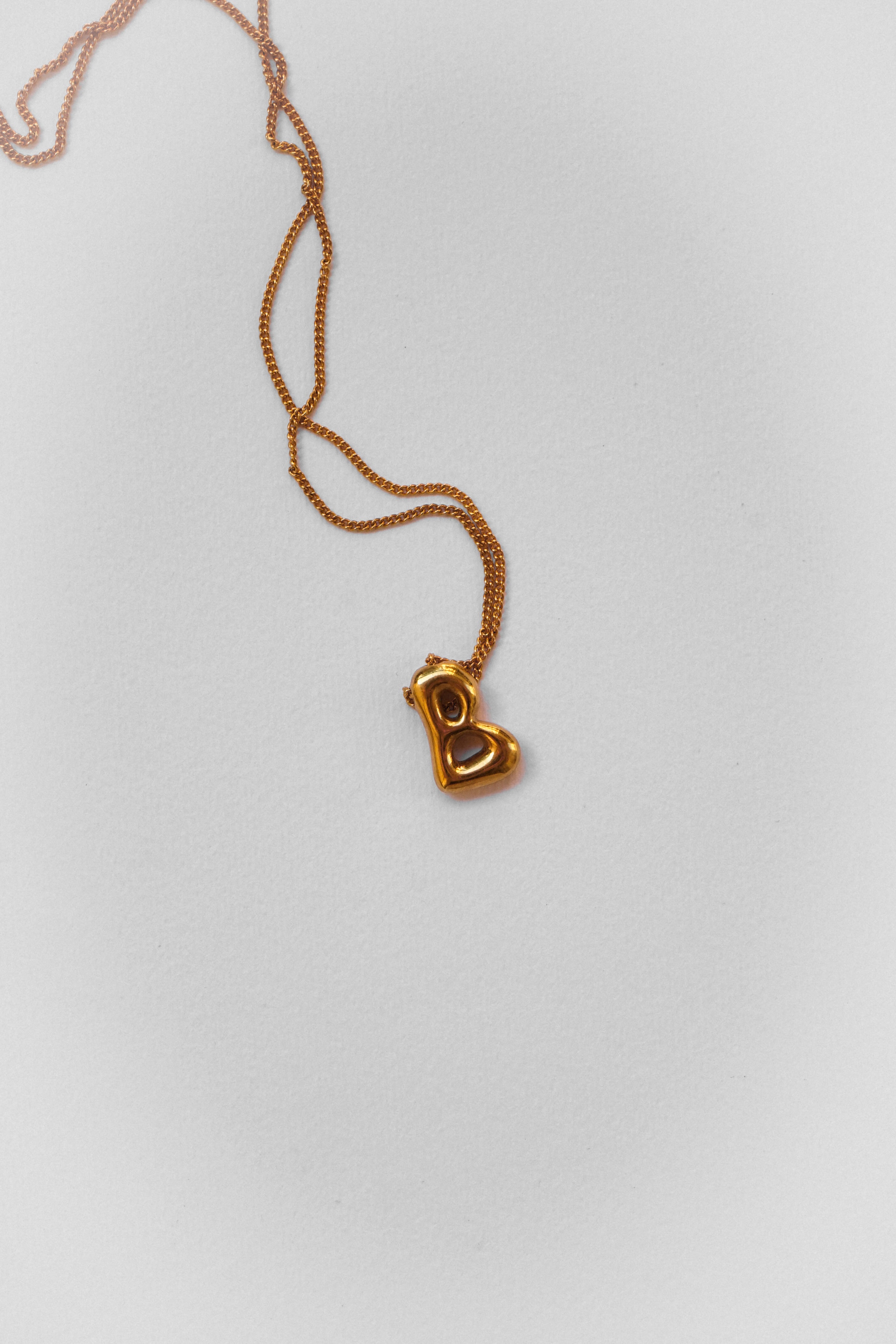 Літера-підвіска max