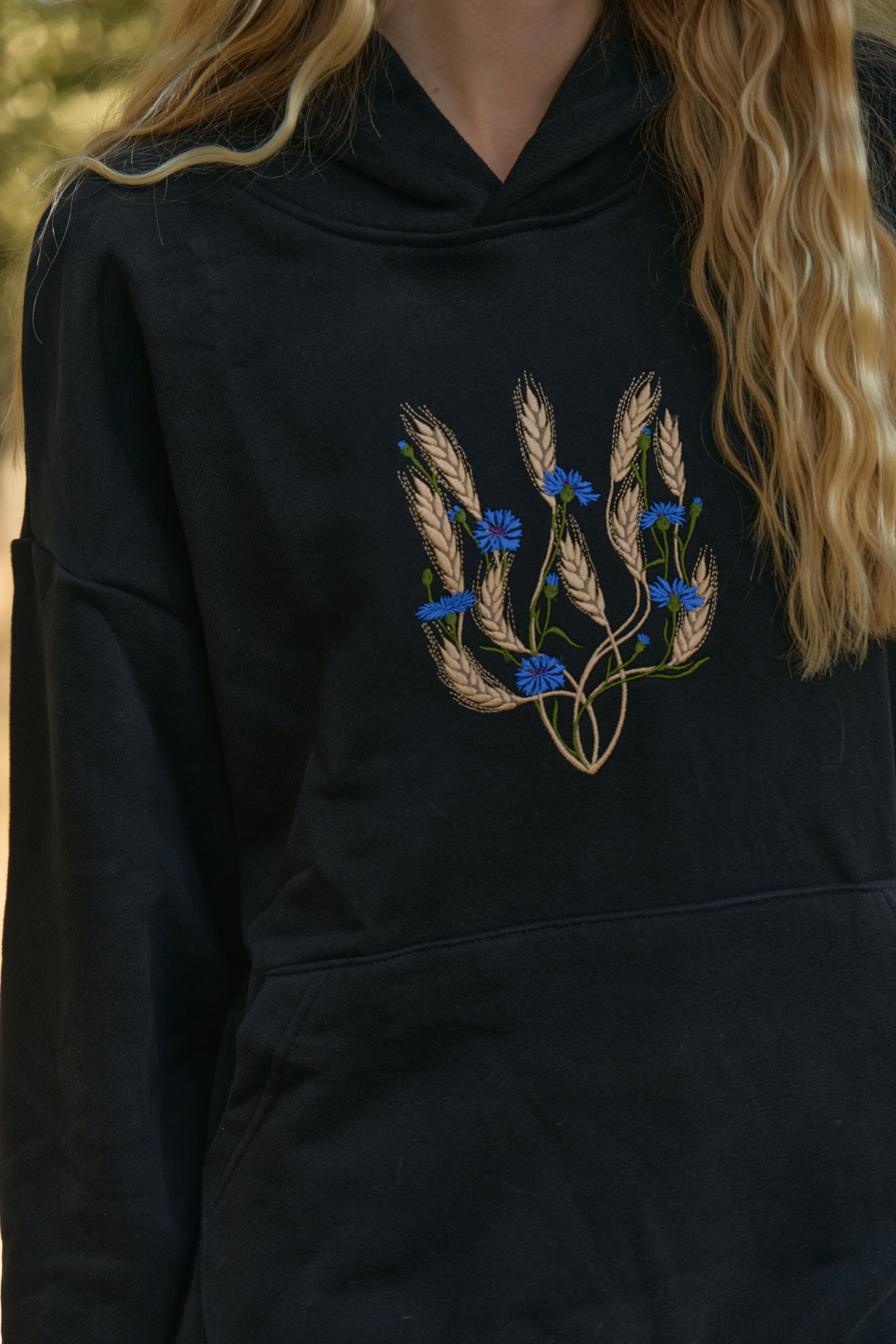 Худі оверсайз «Золотий тризуб» (центр)