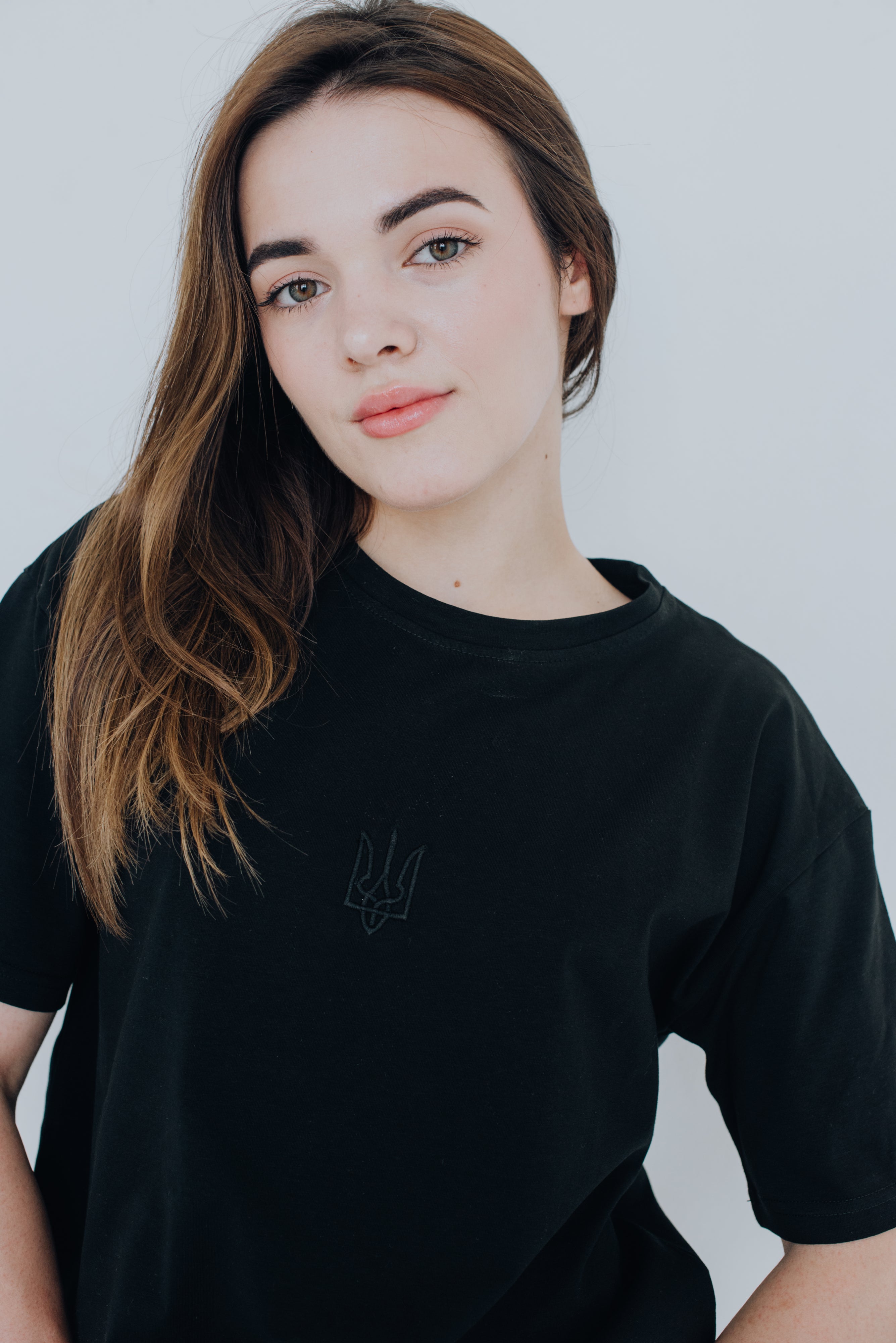 Футболка «Класичний тризуб» (чорний)