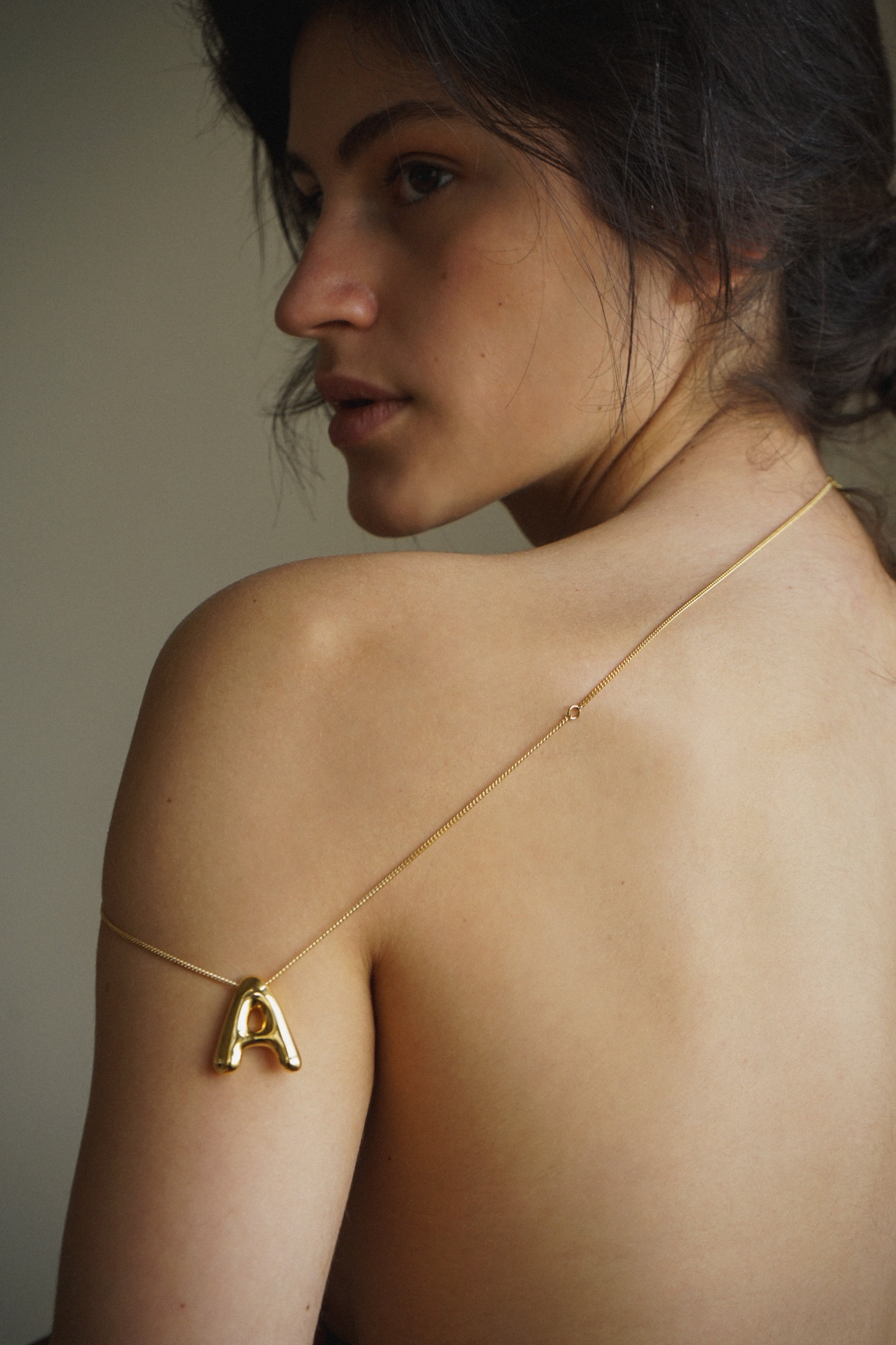 Літера-підвіска max