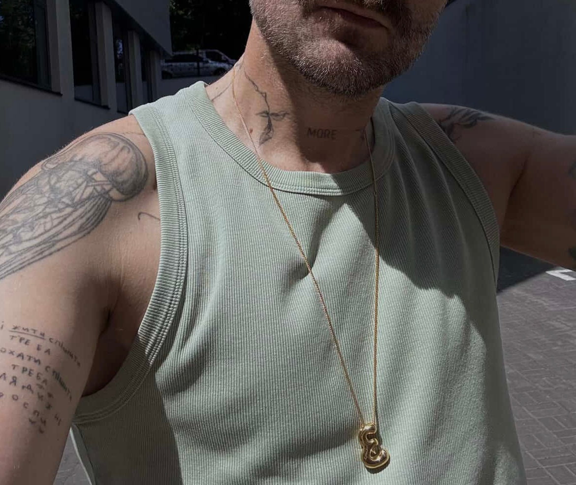 Літера-підвіска max