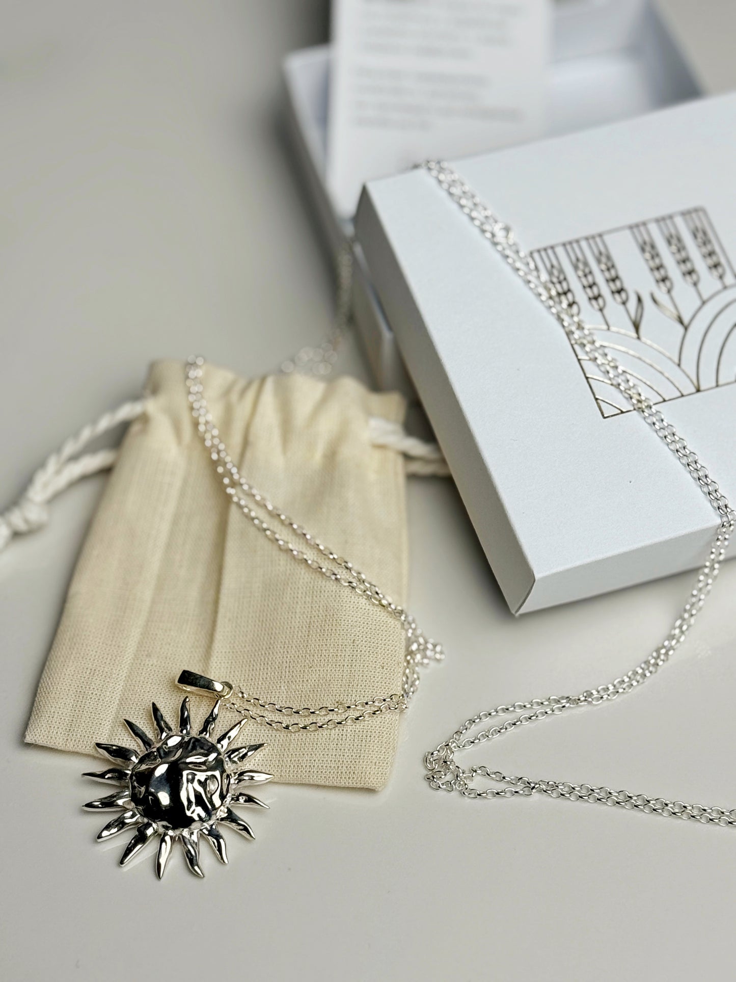 Підвіс "Сонце Малої Скіфії" на ланцюжку