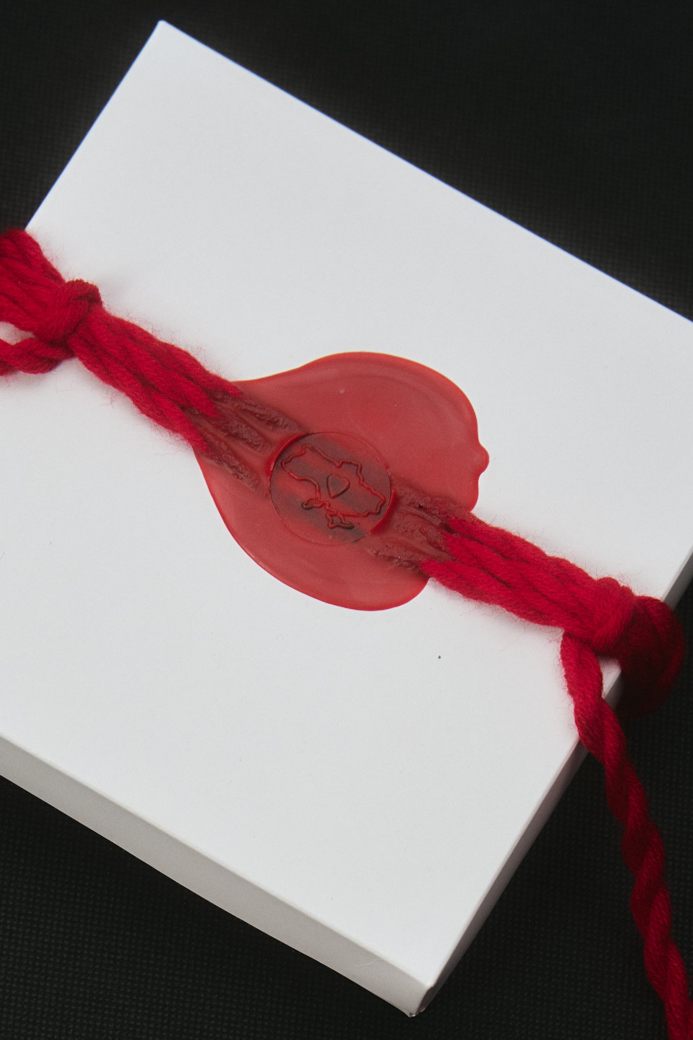 Бокс для прикрас