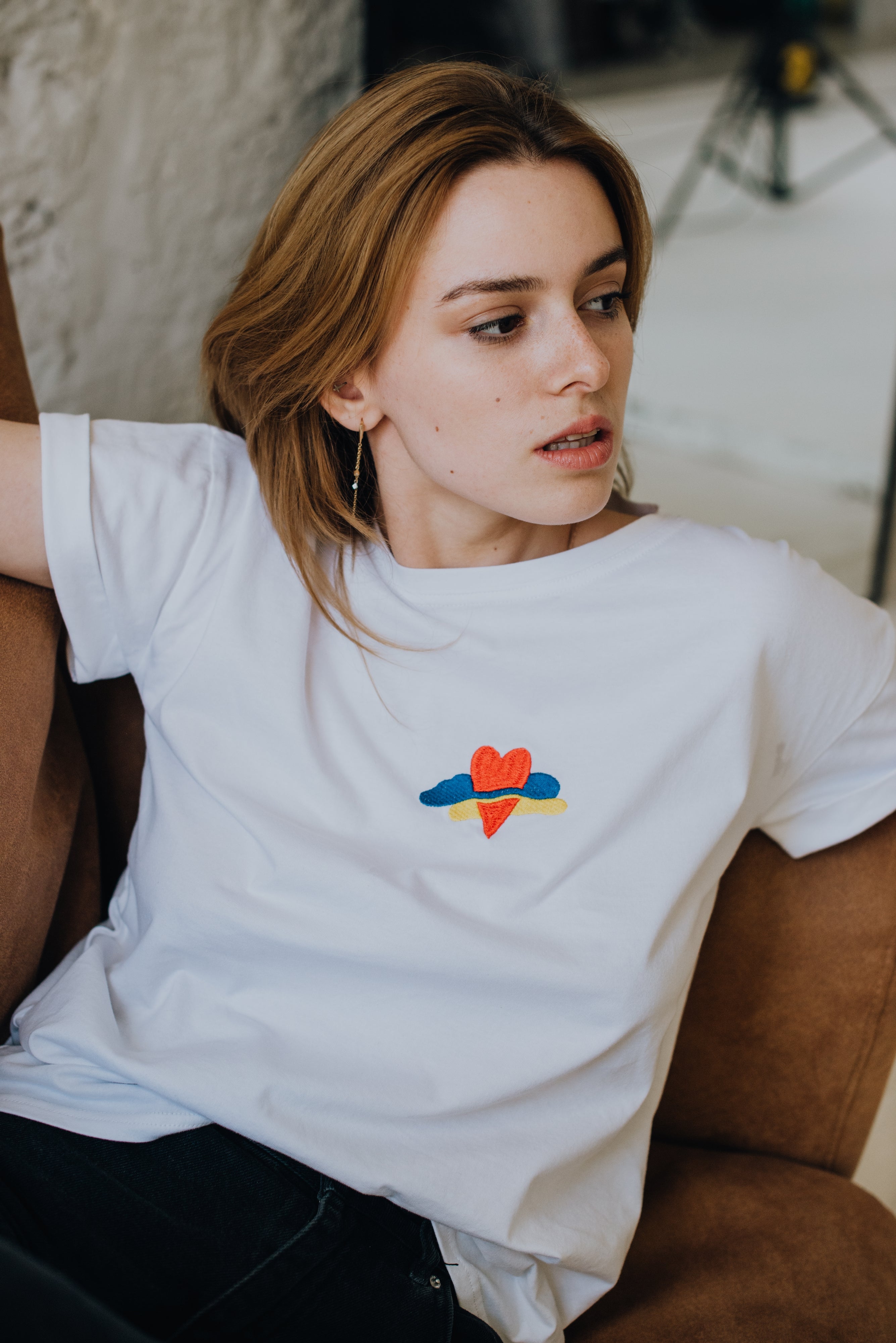 Футболка «Любіть Україну»