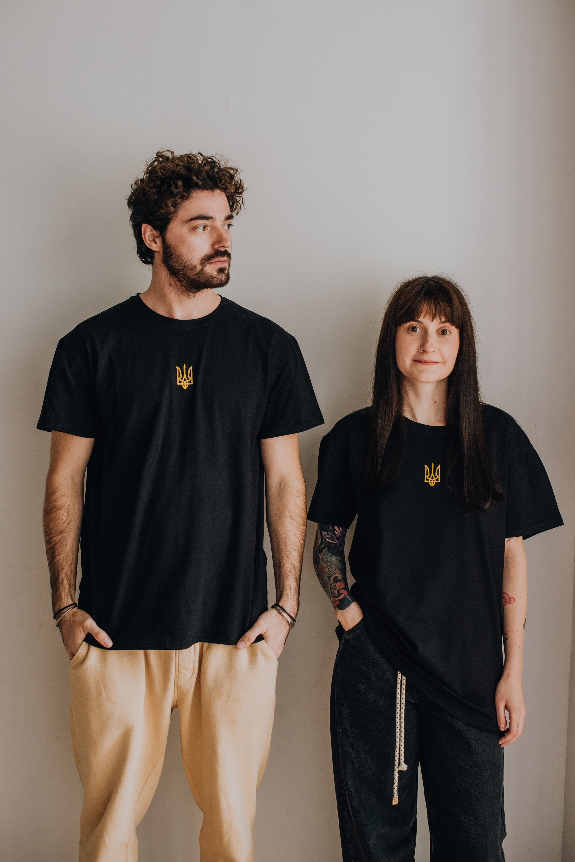 Футболка «Класичний тризуб» (золотий)