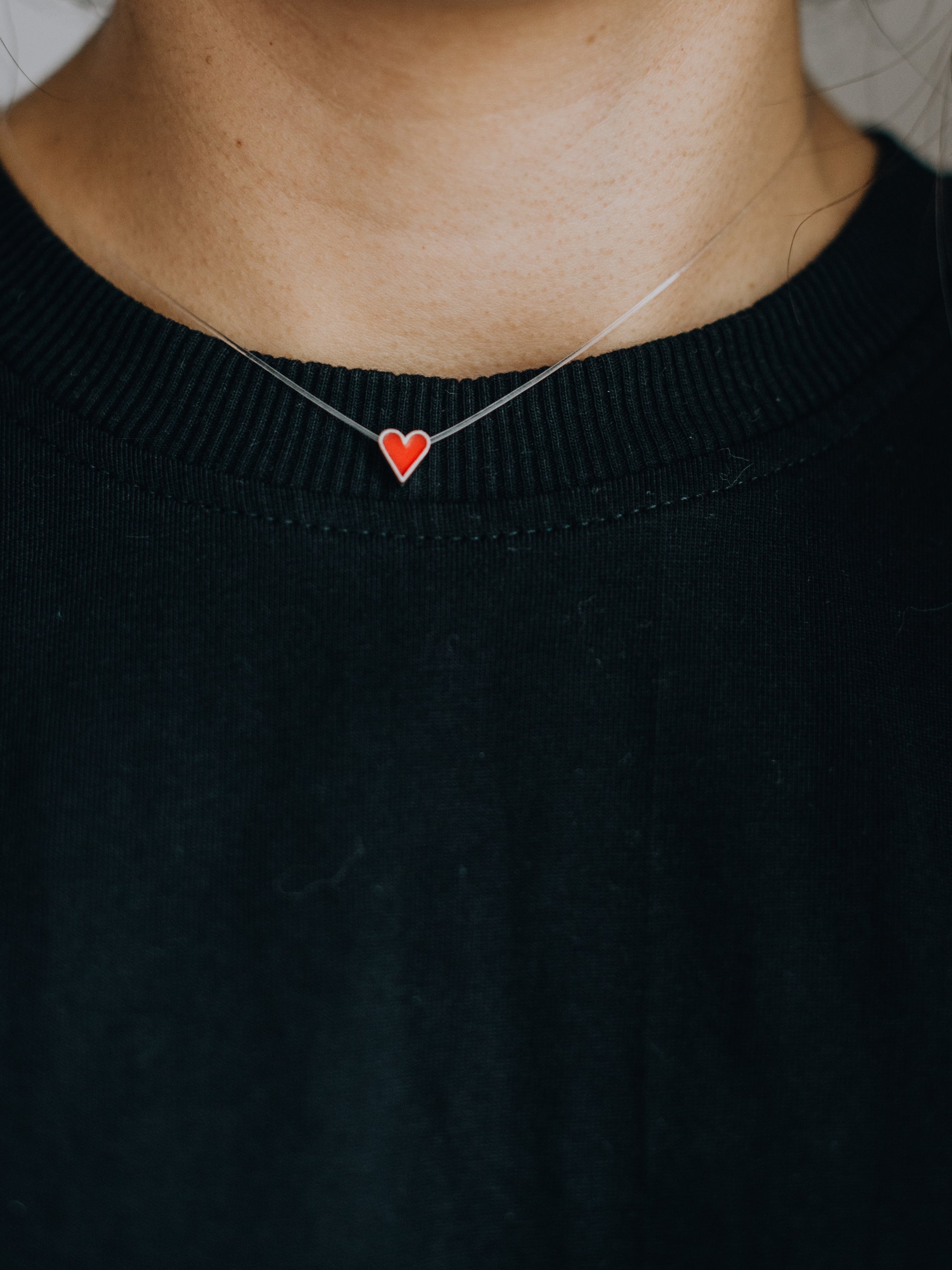 Чокер «Make. Love.»