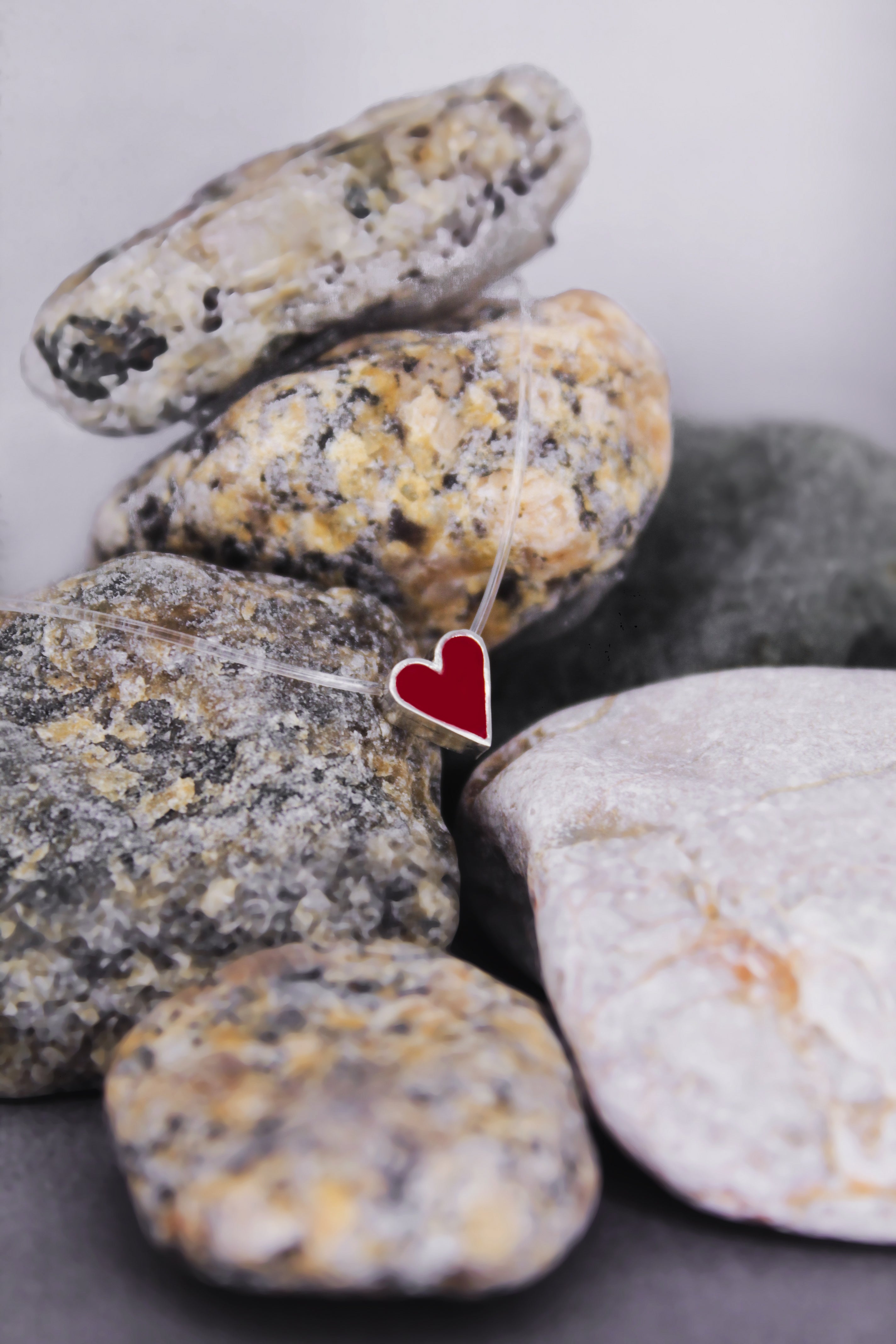 Чокер «Make. Love.»